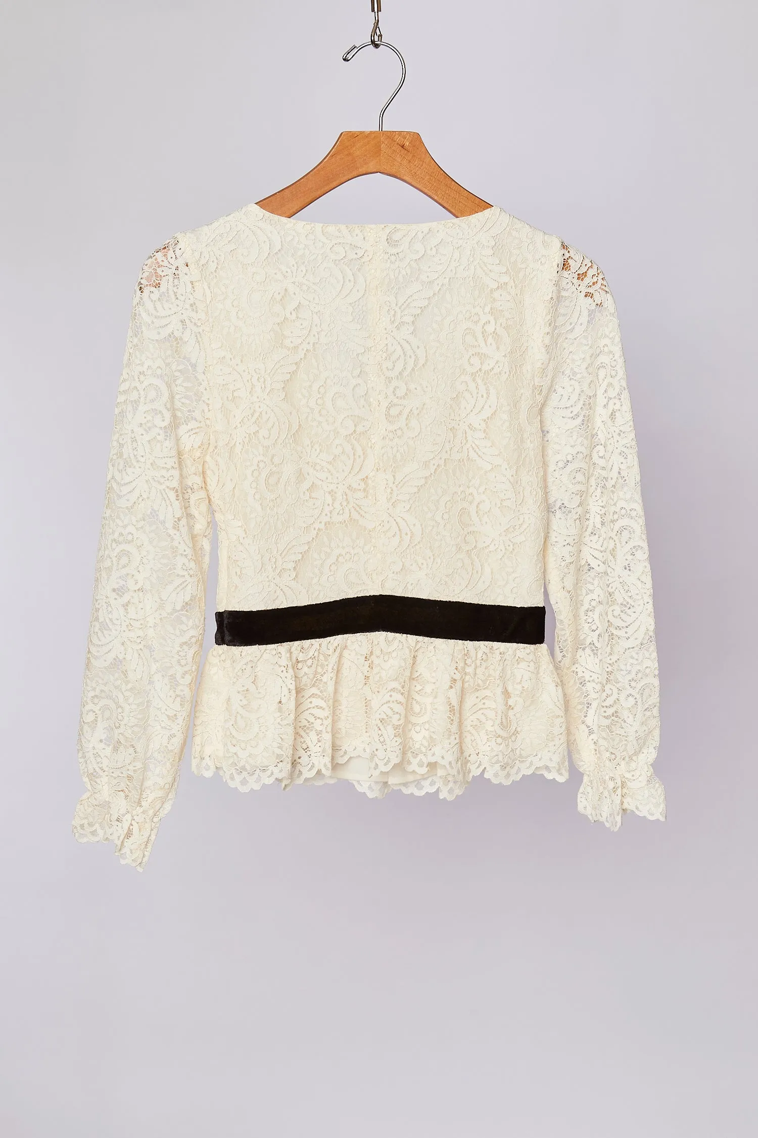 ANDIE LACE SLEEVE BLOUSE ECRU