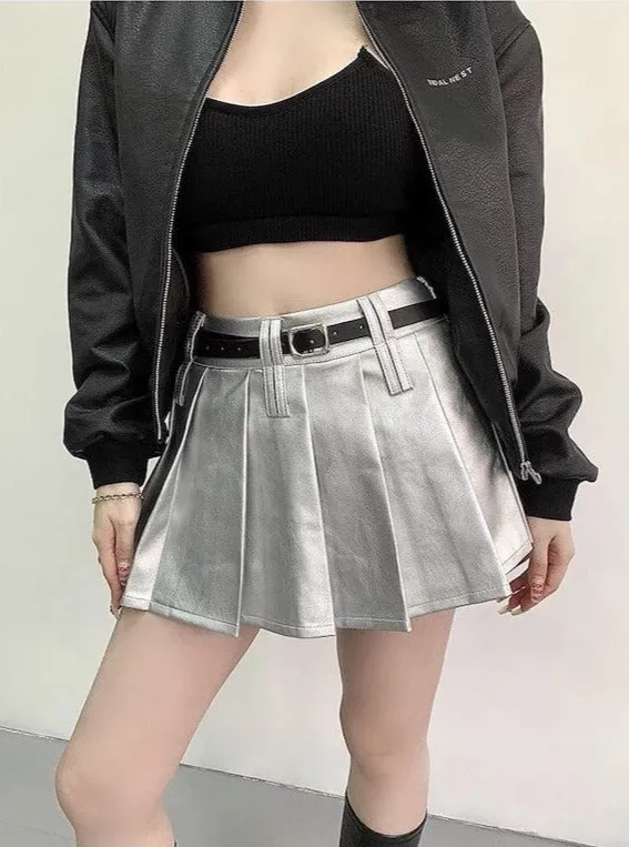 Belt leather pleated skirt